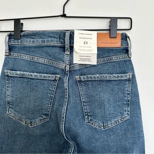 CITIZENS of HUMANITY | CHARLOTTE | Size 23
HIGH RISE STRAIGHT NWTs